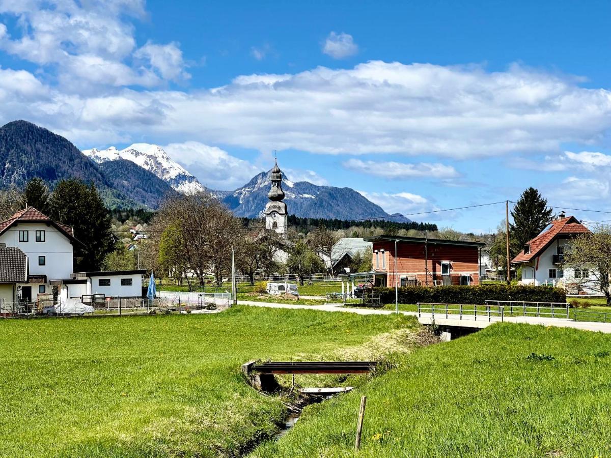 Ferienwohnung Mahar Feistritz im Rosental Bagian luar foto