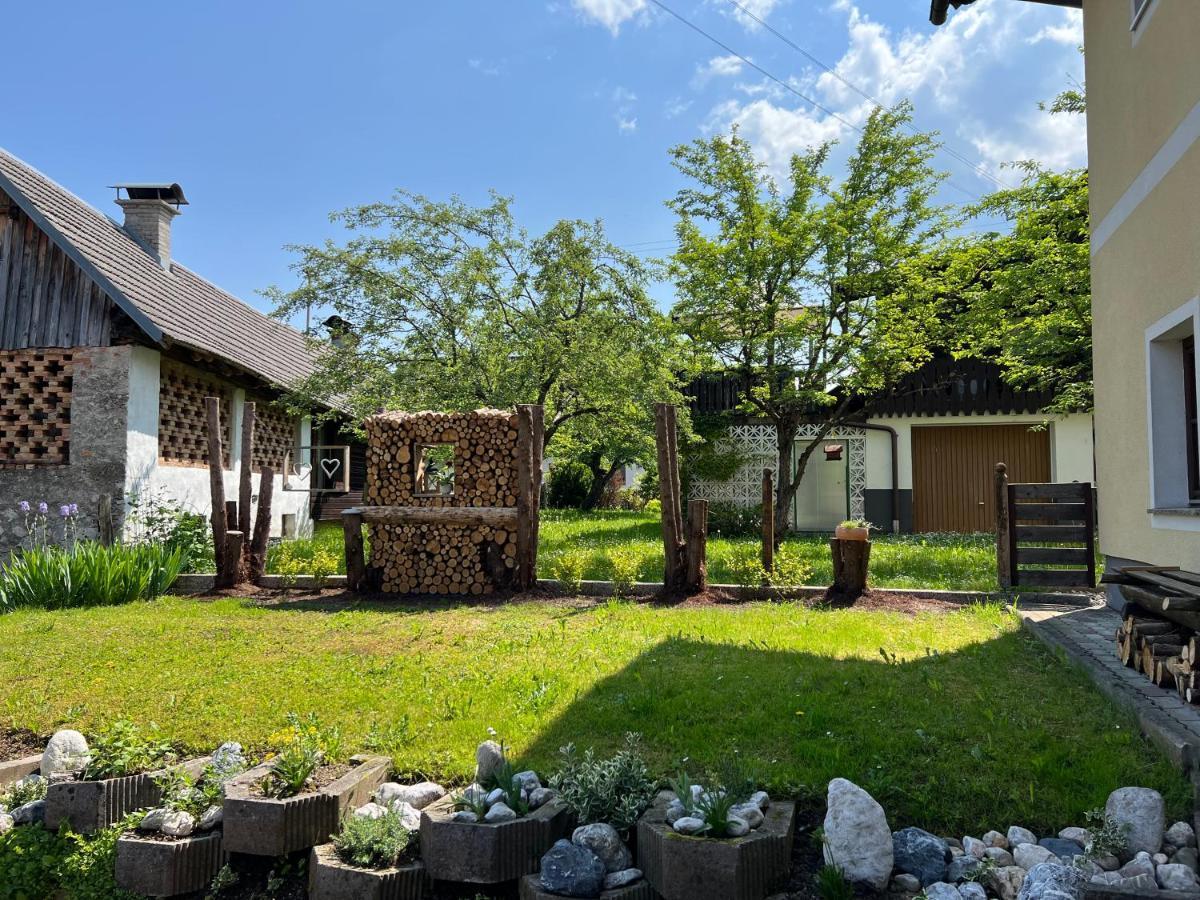 Ferienwohnung Mahar Feistritz im Rosental Bagian luar foto